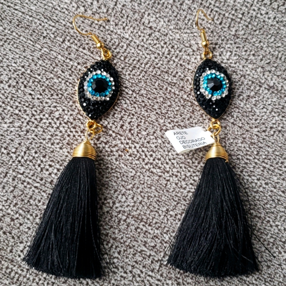 Eye Earrings / arretes de ojo